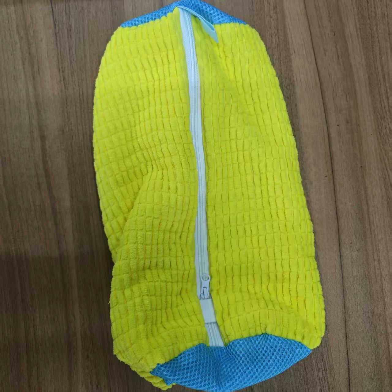 Bolsa de lavadora de zapatos duradera para todo tipo de zapatos: amarilla con cremallera azul, ideal para zapatillas y zapatos