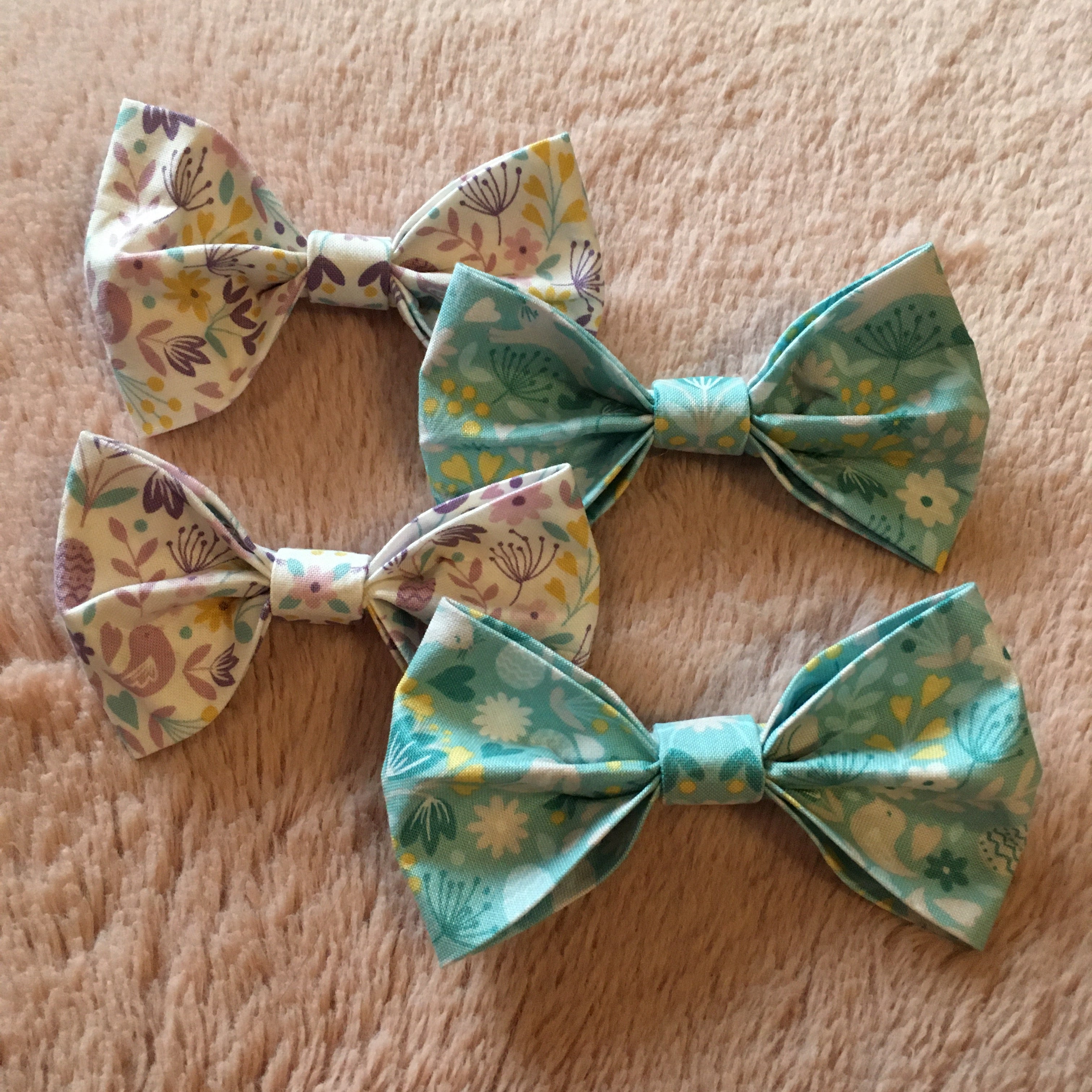 Dog Bow Tie Sweet Spring White